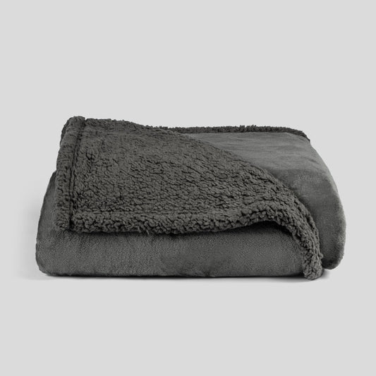 The Accent - A Waterproof Blanket to Keep Your Sheets and Sofas Dry