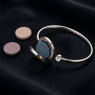 Aromatherapy Diffuser Bracelet with Essential Oil Locket
