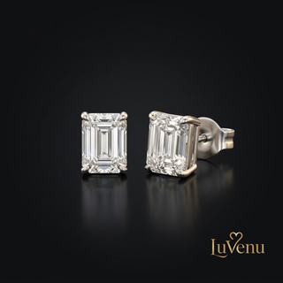 Timeless Emerald Stud Earrings