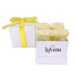 Eternal Rose Present Bouquet