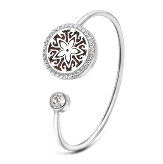 Aromatherapy Diffuser Bracelet with Essential Oil Locket